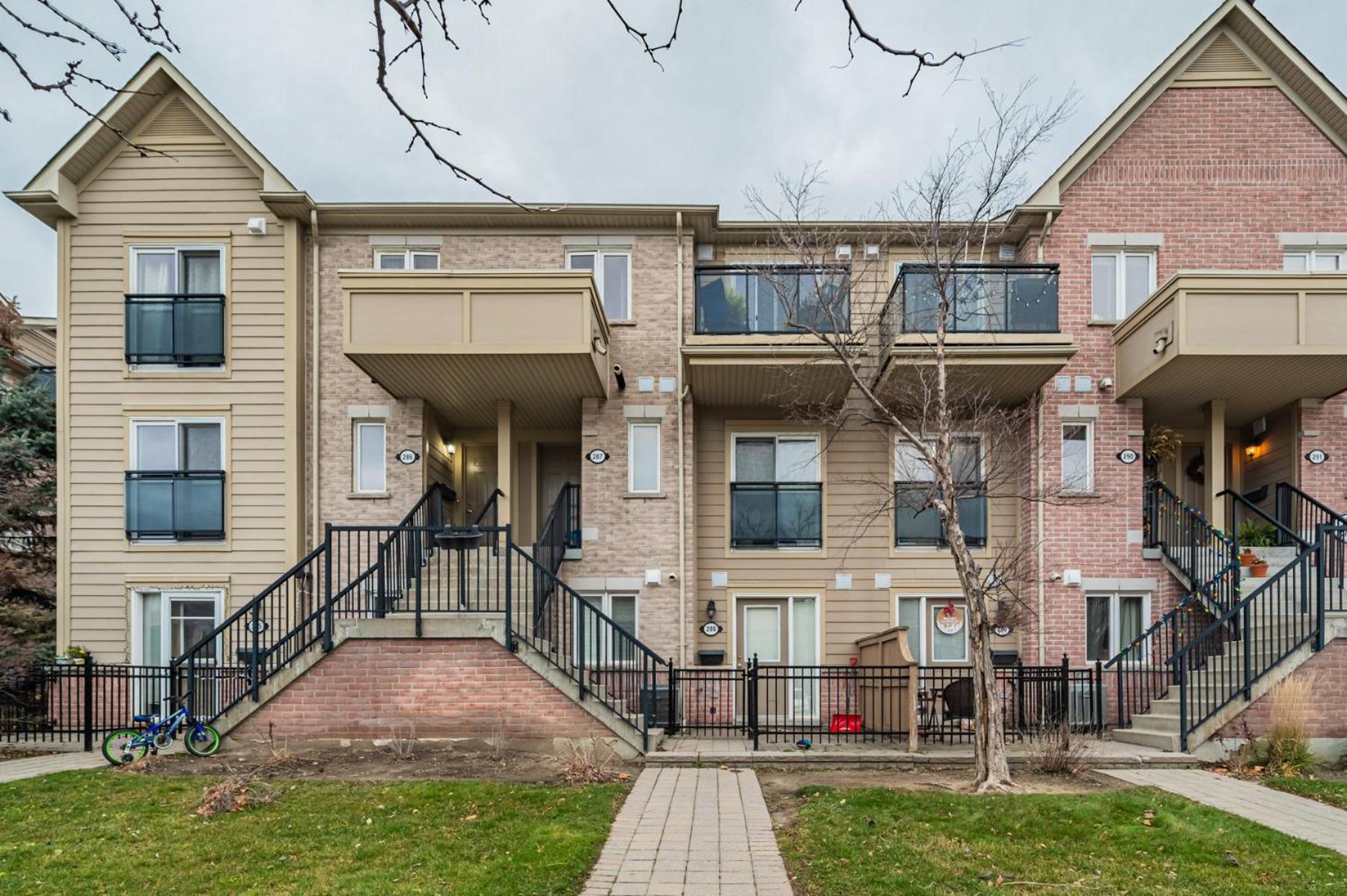 Hotel 4975 Southampton Drive Mississauga Exterior foto